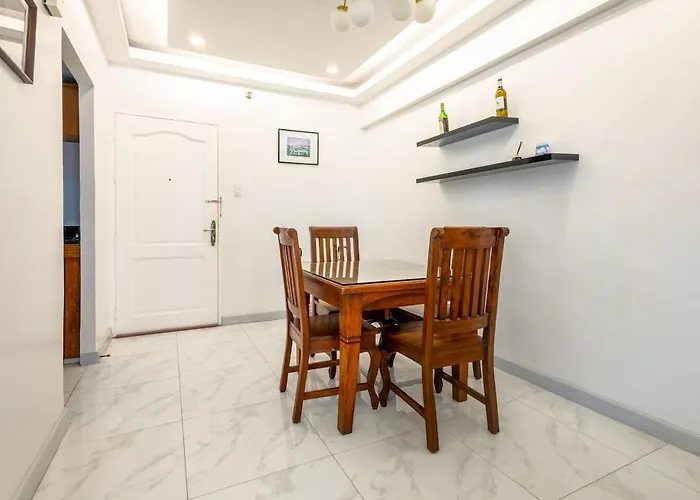 1br Forbeswood Heights In Bgc With 100mbps Apartamento Manila