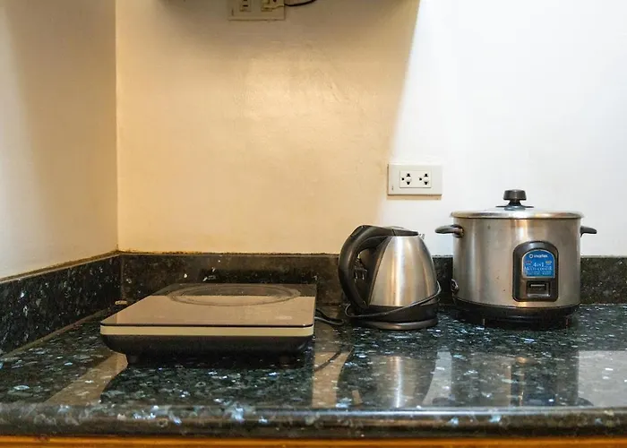 1br Forbeswood Heights In Bgc With 100mbps Apartamento